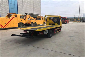 徐闻非事故拖车