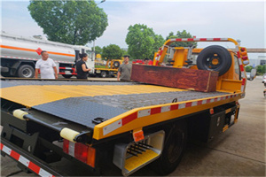 徐闻附近拖车电话号码服务